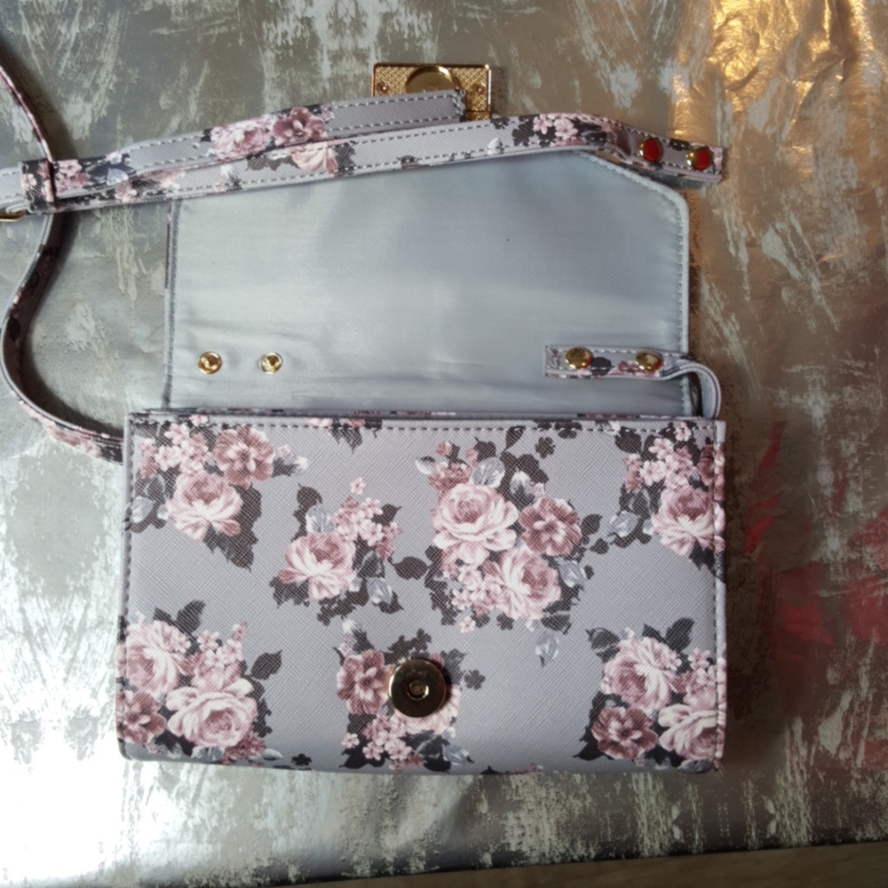 GUESS purple floral clutch/crossbody - Picture 5 of 9